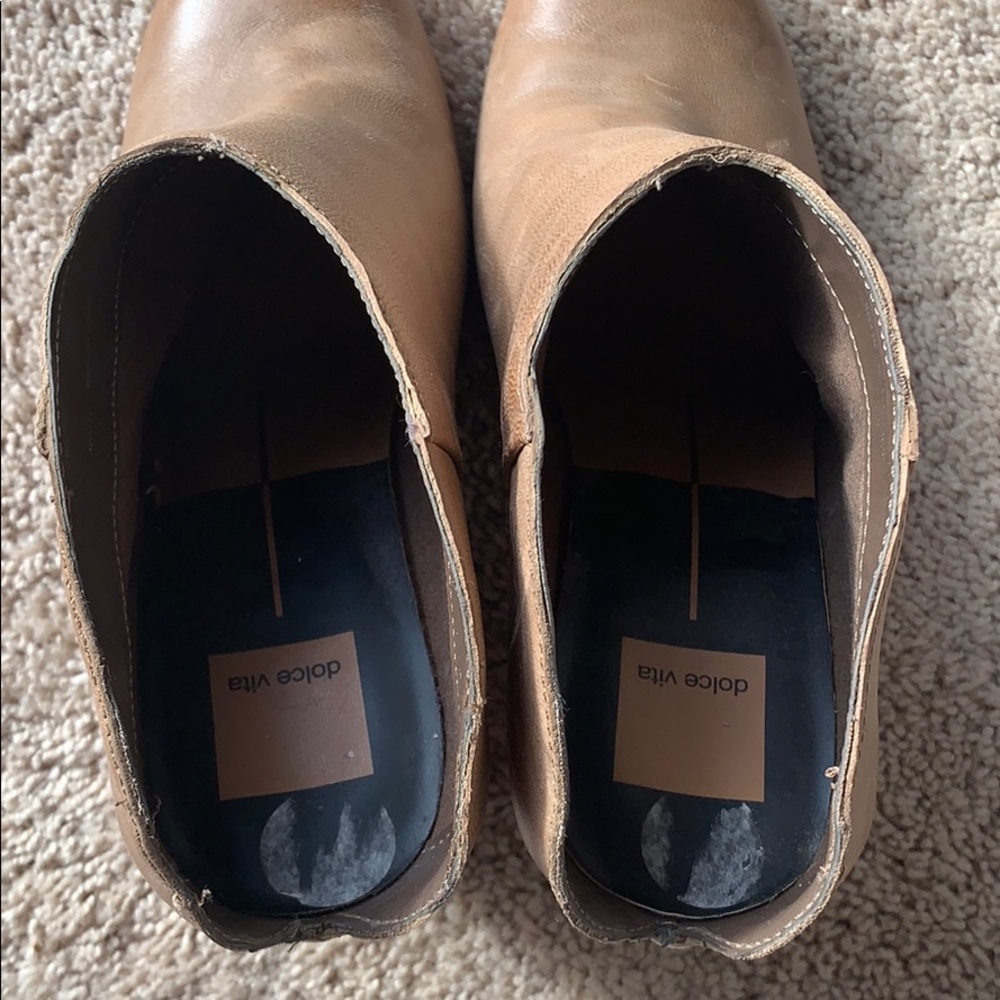 Shoes - Picture 5 of 6